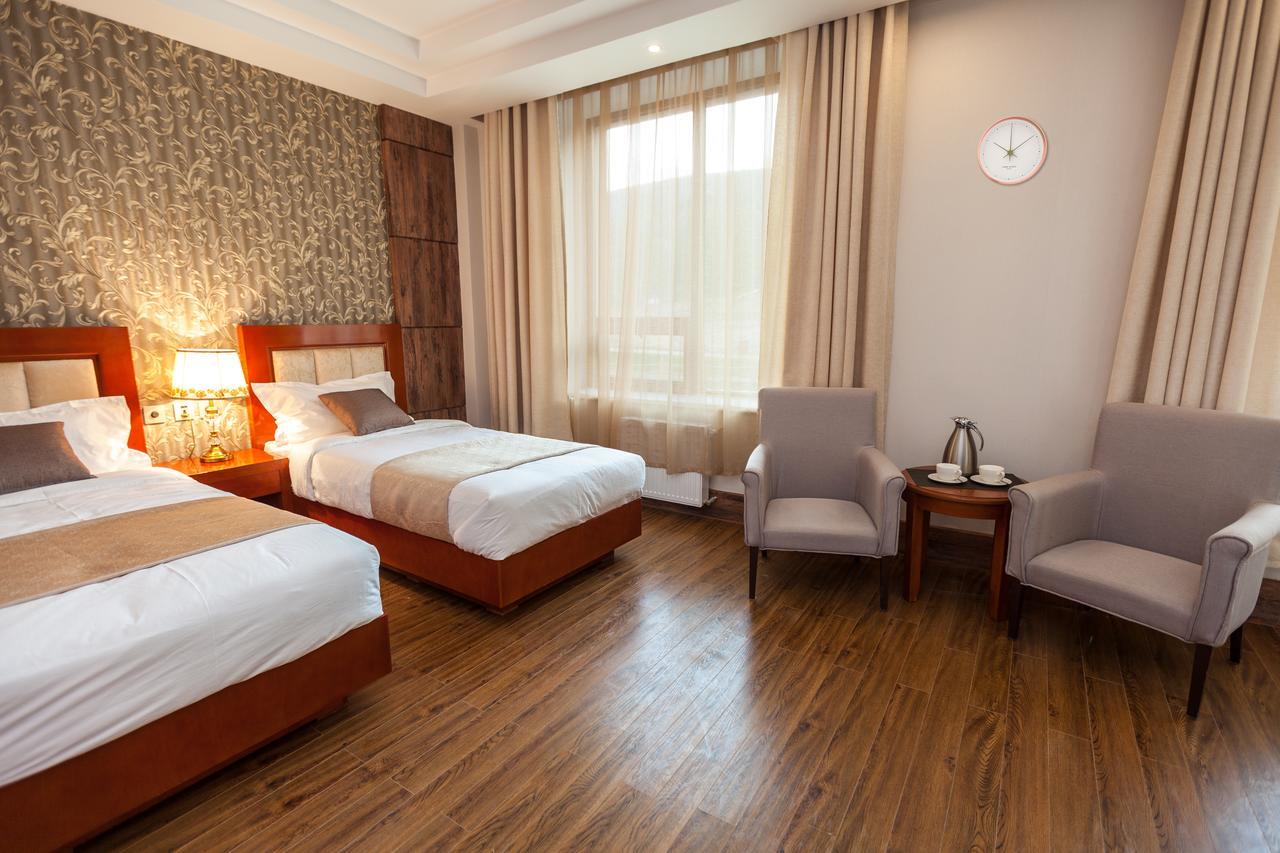 Resort World Terelj Hotel 乌兰巴托 外观 照片